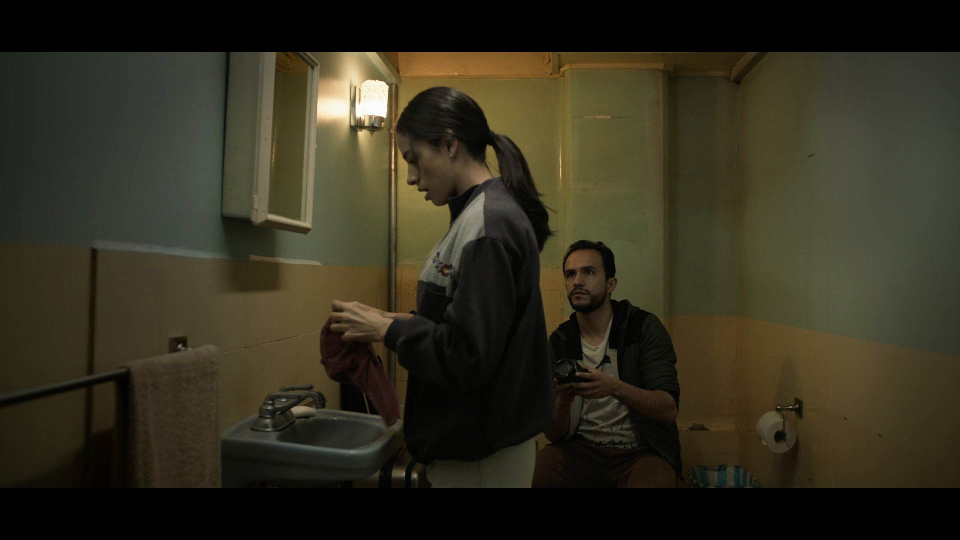 SOZ Soldados o Zombies 2021 Temporada 1 HD 1080p Latino 3