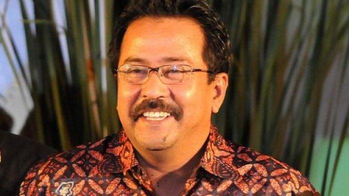 √ Biodata Rano Karno - Izbio