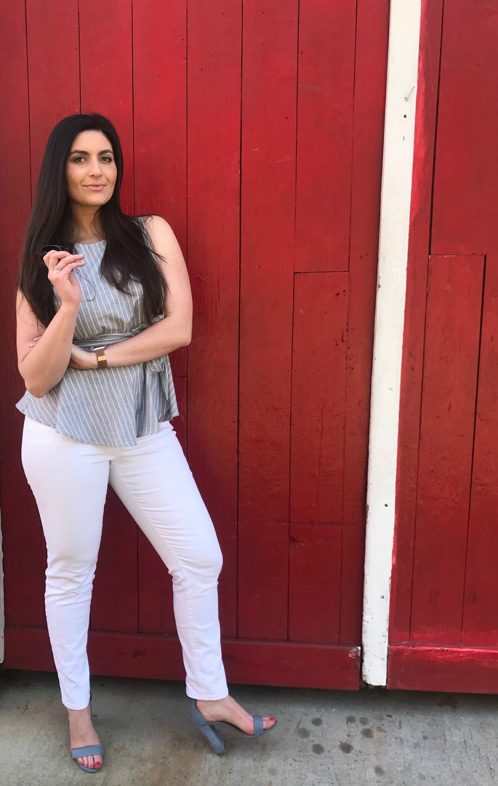 nautical outfit, what to wear in the spring, what to wear in summer, how to style white jeans, target block heels, shop the mint boutique, peplum top, how to style a peplum top, nautical inspired outfits, fourth of july outfit ideas