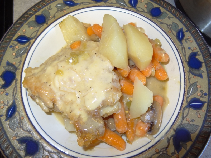 What's cookin', Mom? Slow Cooker Chicken and Red Potatoes