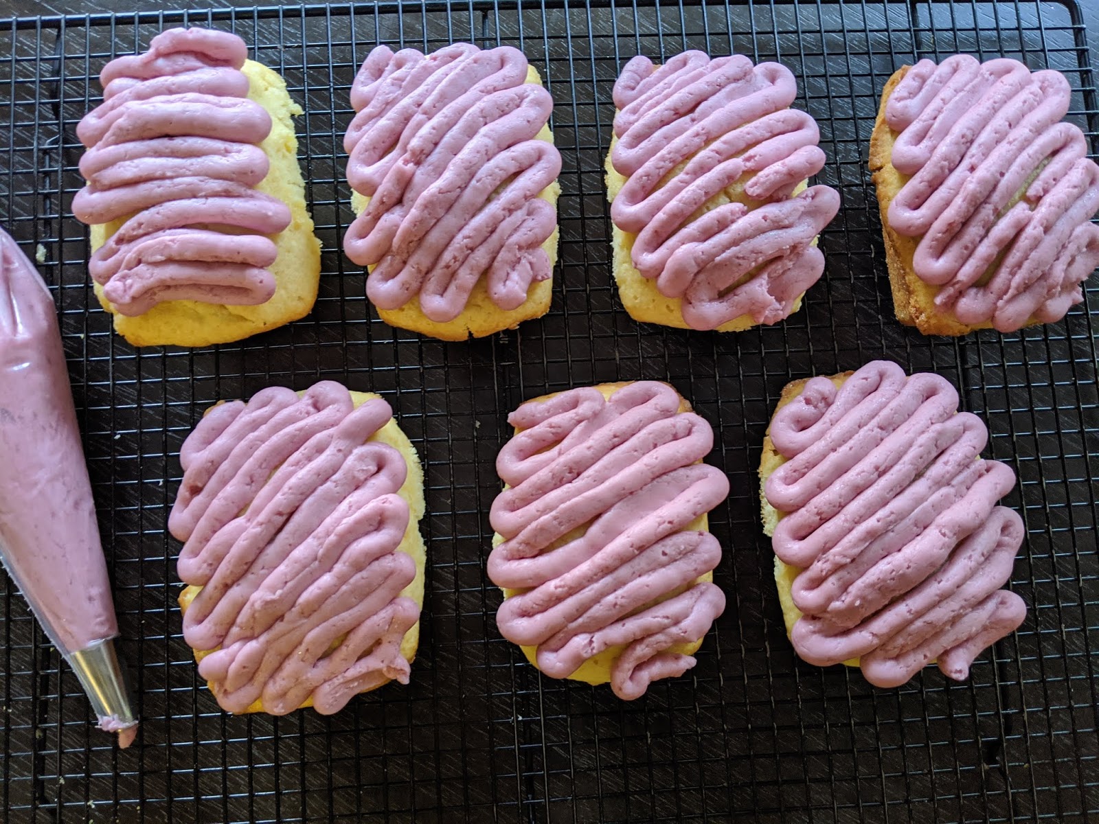 Hibiscus Buttermilk Cakes for thecakeslicebakers