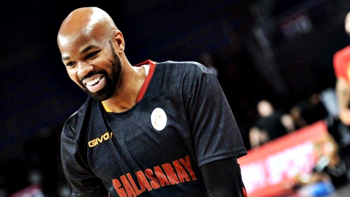 Galatasaray, Alex Tyus'tan 125 bin dolar kazanacak! 