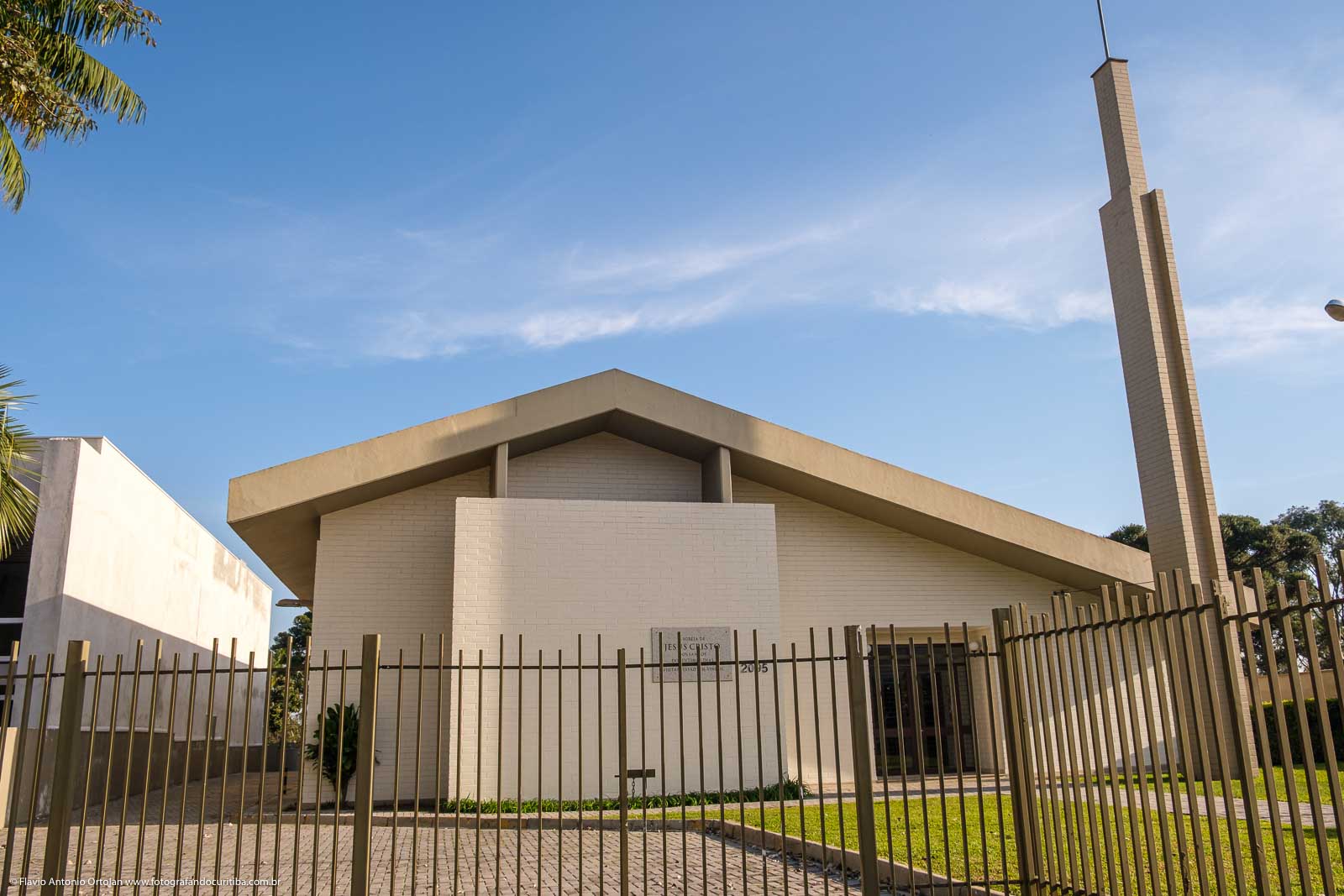 Fotografando Curitiba Capela da Igreja de Jesus Cristo dos Santos dos Últimos Dias Ala Ahú