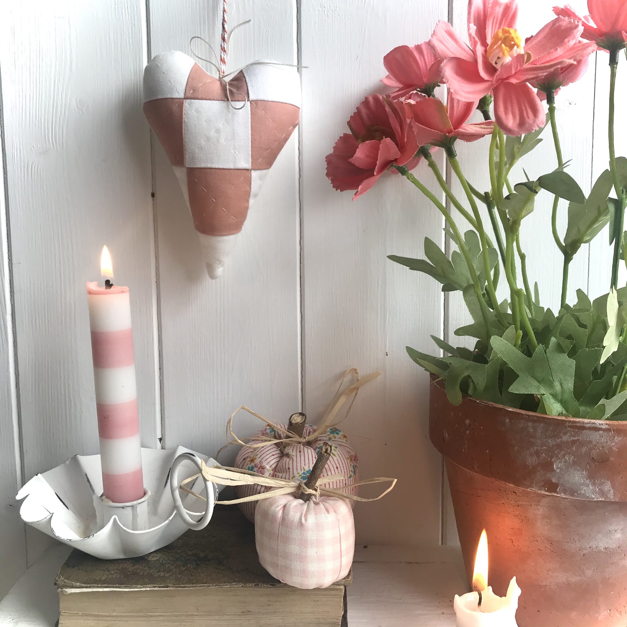 Helen Philipps Hearts and Home