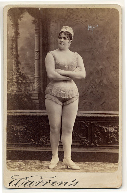 Burlesque dancers of the 1890s randommusings.filminspector.com