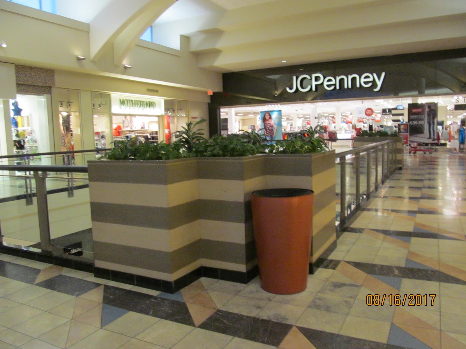 Trip to the Mall Florence Mall (Florence, Kentucky)