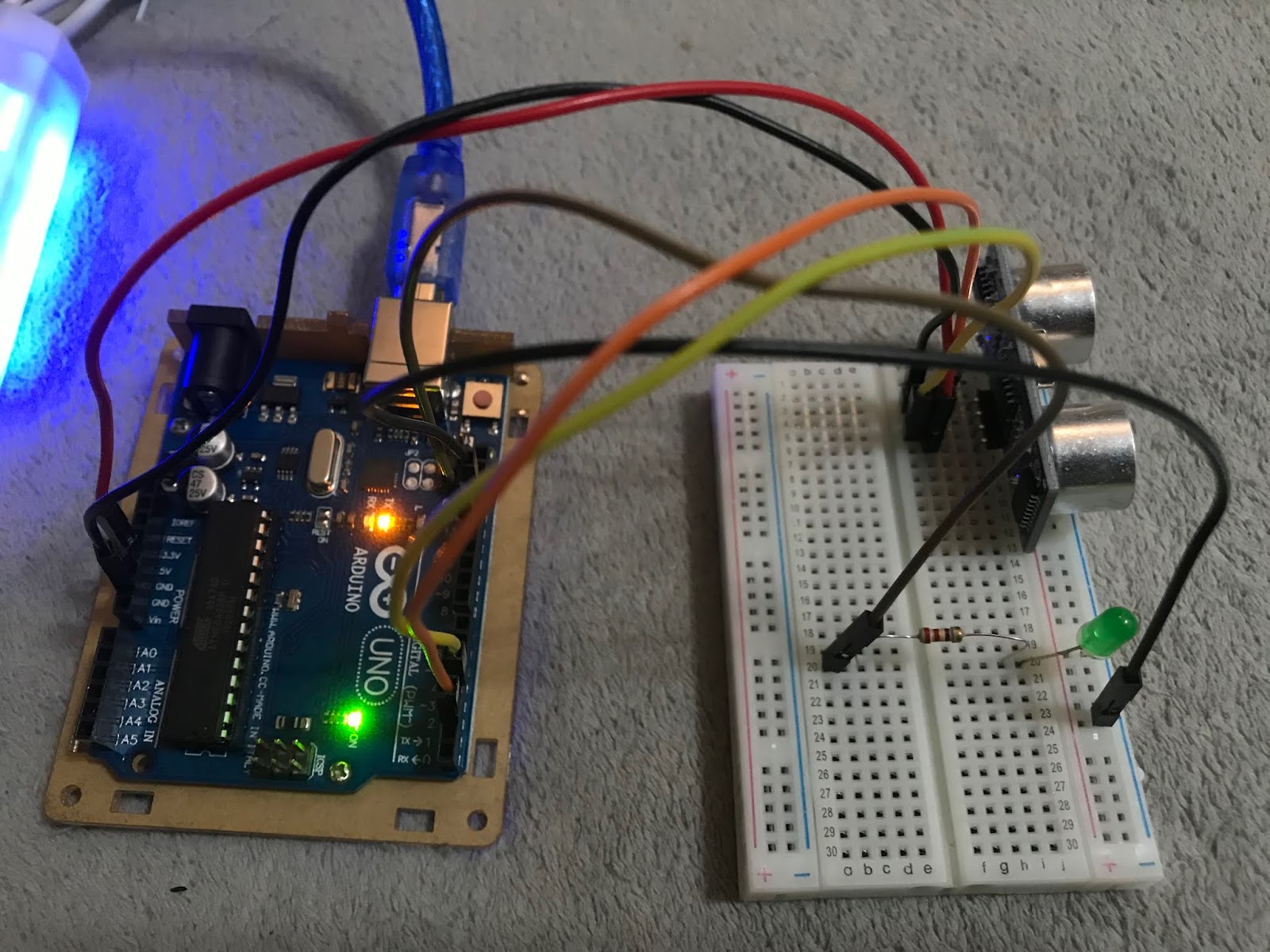 Ultrasonic Sensor With Arduino Uno
