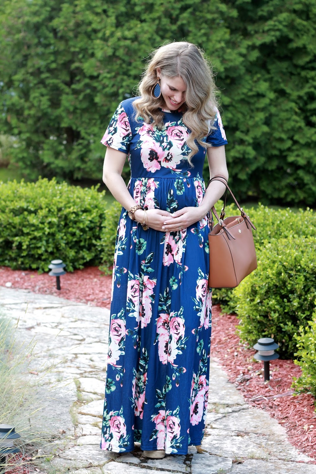 Easy Second Trimester Outfit with Floral Maxi Dress I do deClaire