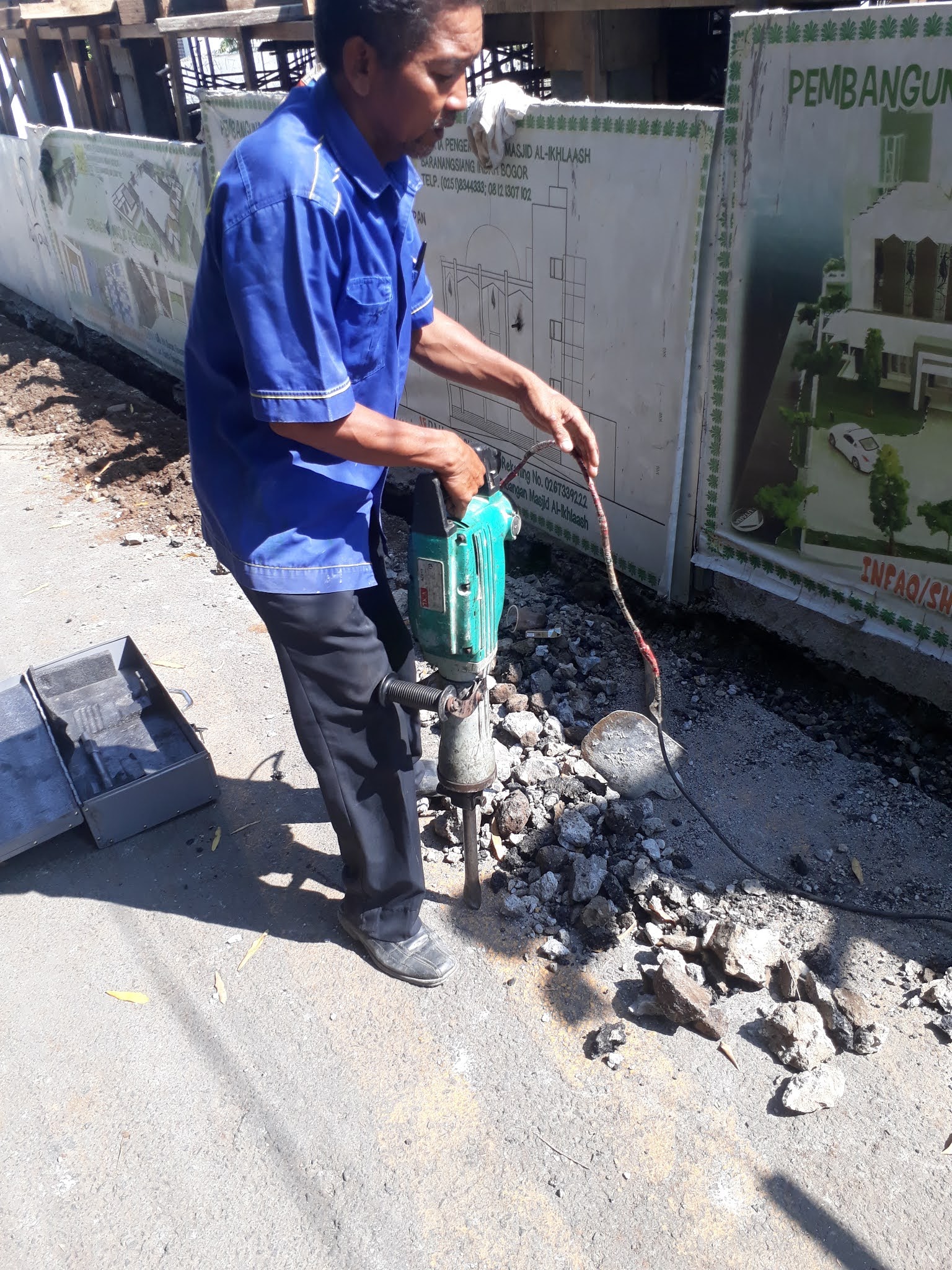 HARGA JACK HAMMER BEKAS VS HARGA JACK HAMER BARU SEWA JACK HAMMER