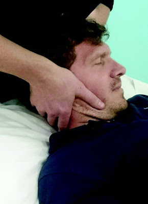 Flexion/Rotation Demonstration Flexion/Rotation Demonstration - El Paso Chiropractor