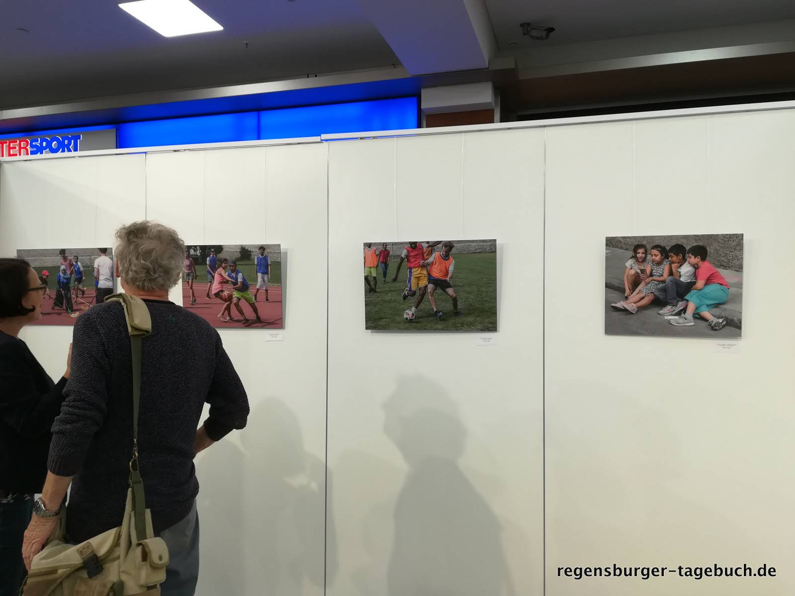 Art Run Township Art Projekt The Blue Area In Biberach Run