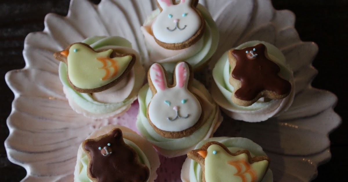 Red House Cookies アイシングクッキー教室 イースターカップケーキ