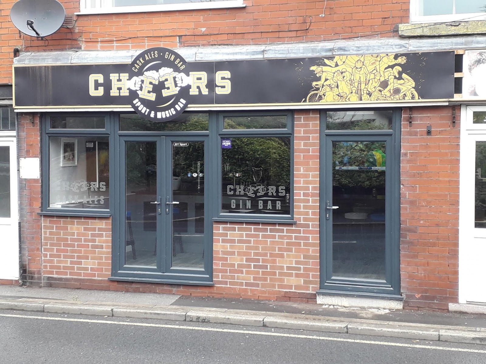 Chorley's Inns and Taverns Coppull Cheers Bar