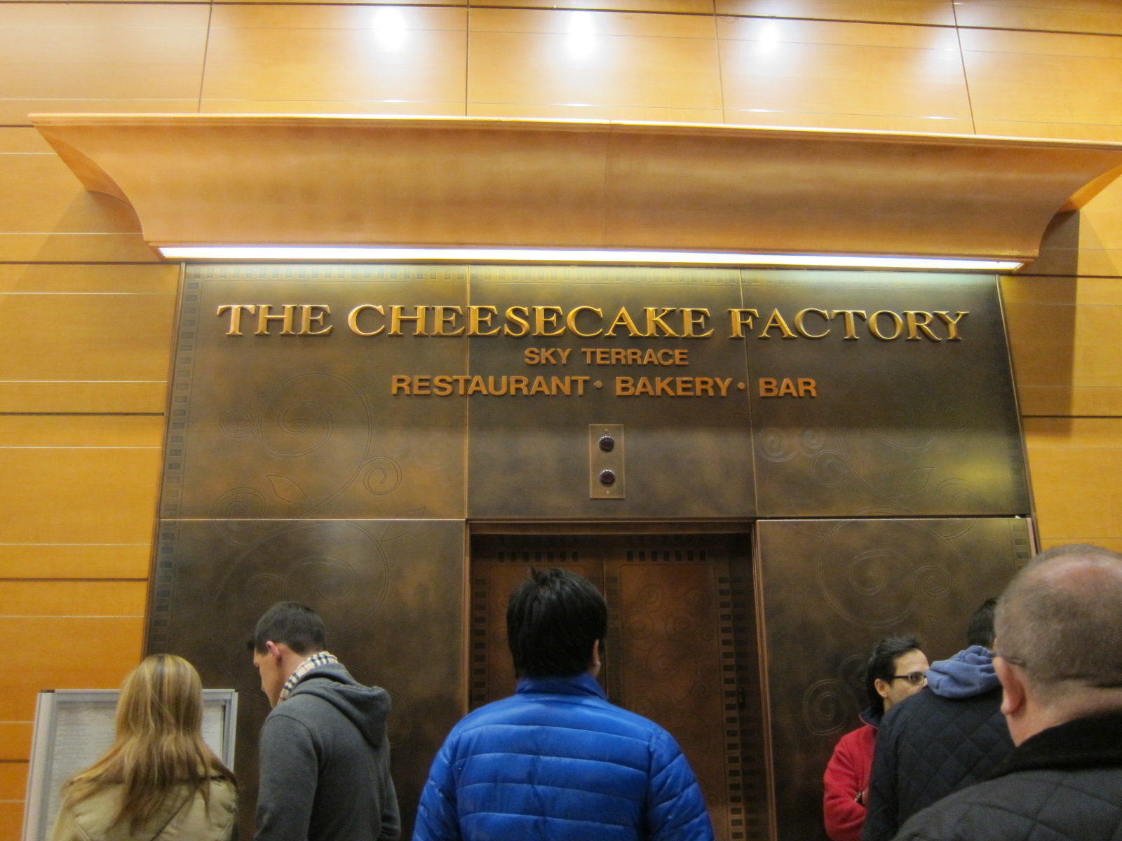 Independent Me !!! Cheesecake Factory Union Square