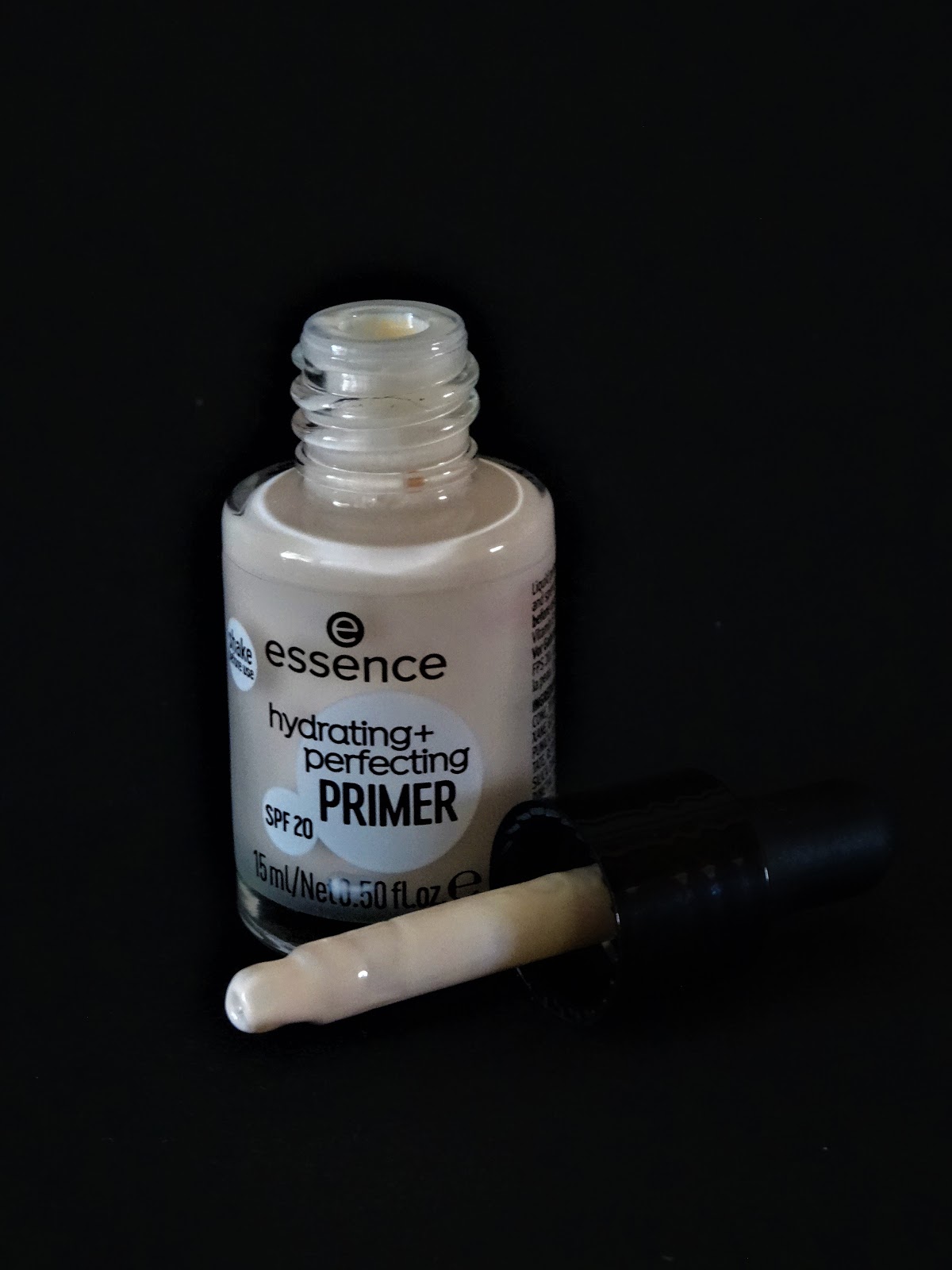 Tessa's Colourful World Review essence hydrating + perfecting primer