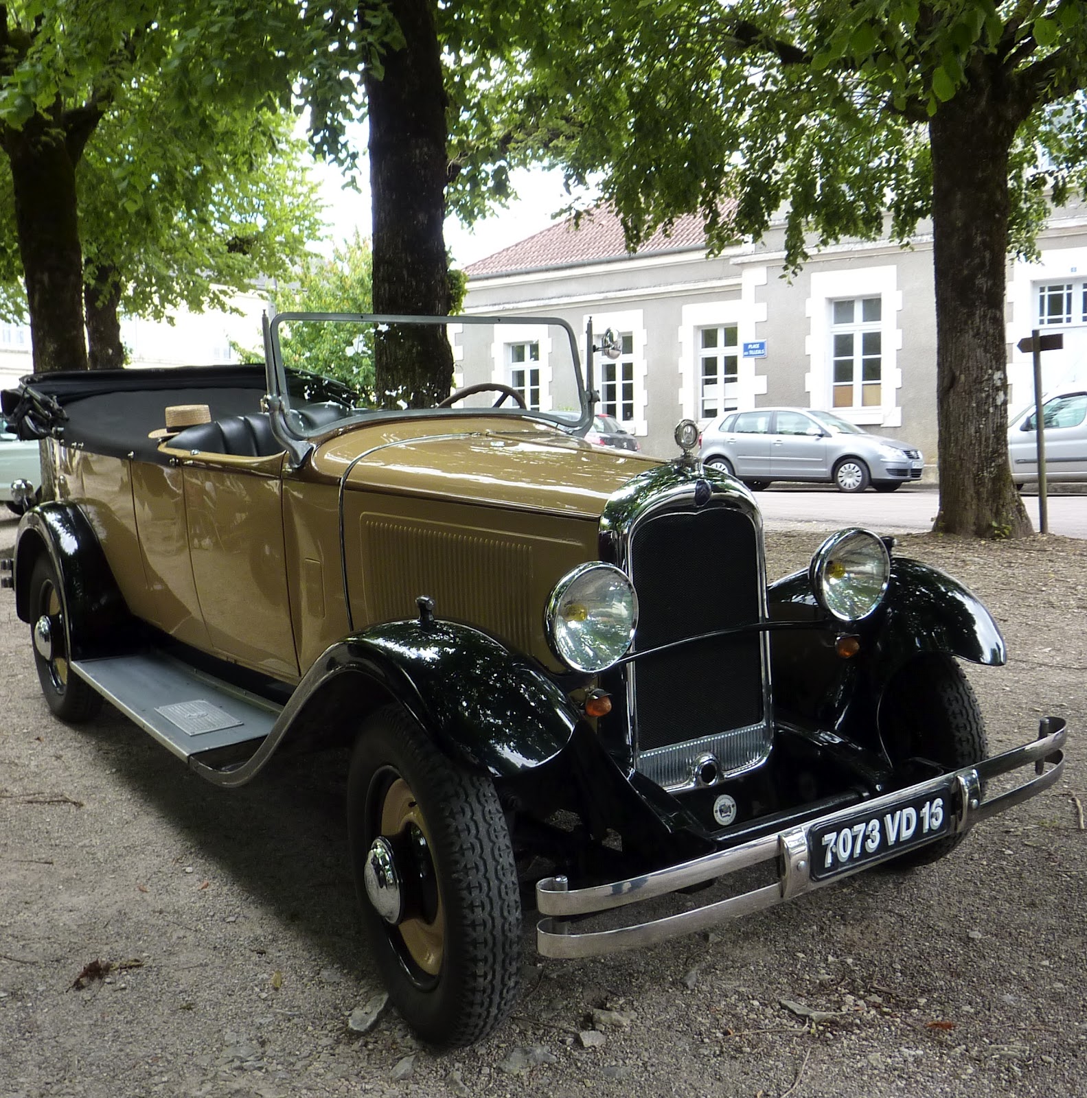My Rural French Life Sunday 1st July......Vide Grenier, then to a