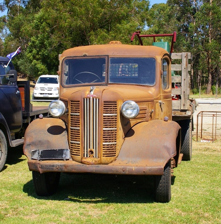 Historic Trucks: Longwarry Heritage Truck Show 2014 - Atkinsons to GMC