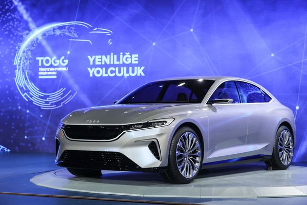 Yerli otomobilin özellikleri nedir ve fiyatı belli oldu mu? Yerli otomobilin TOGG özellikleri nedir ve fiyatları ne kadar olacak? Yerli otomobilin özellikleri nedir ve fiyatı belli oldu mu? Yerli otomobilin TOGG özellikleri nedir ve fiyatları ne kadar olacak?