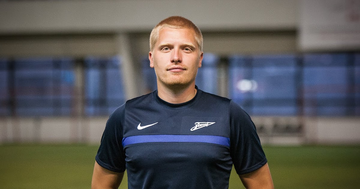 Григорий Лапин вратарь