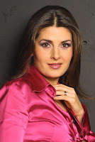 Biografias: Mayrin Villanueva Biografia