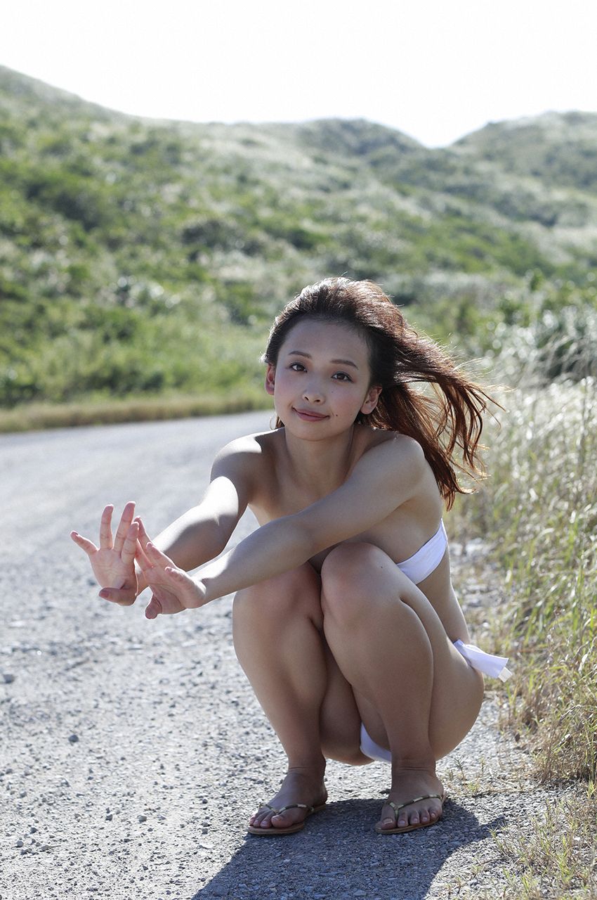 Image-Japanese-Model-Asuka-Hanamura-Beautiful-And-Hot-Country-Girl-TruePic.net- Picture-144