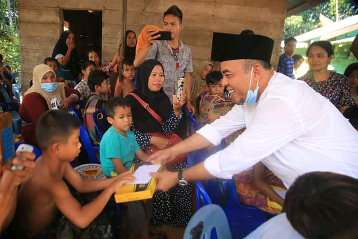 Pemkab Labuhanbatu Menggelar Khitan Massal Yang Diikuti 55 Orang Anak Pemkab Labuhanbatu Menggelar Khitan Massal Yang Diikuti 55 Orang Anak