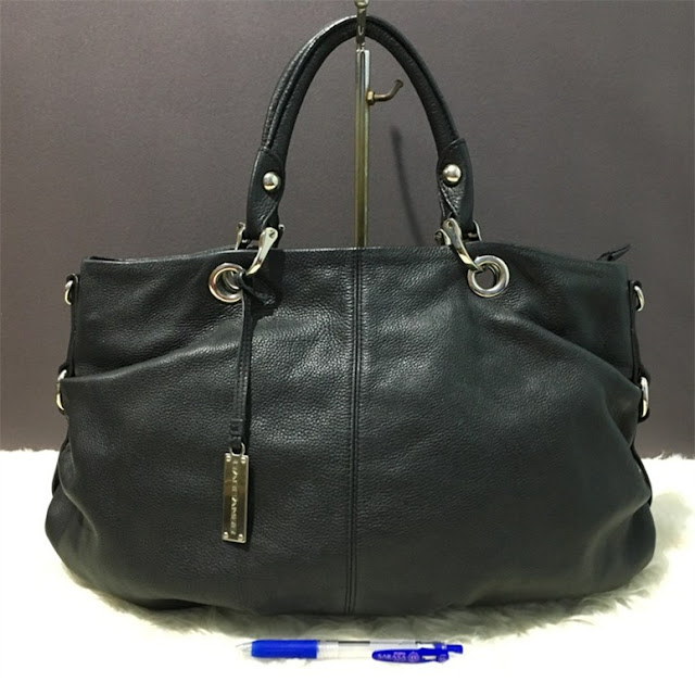 rabeanco sling bag