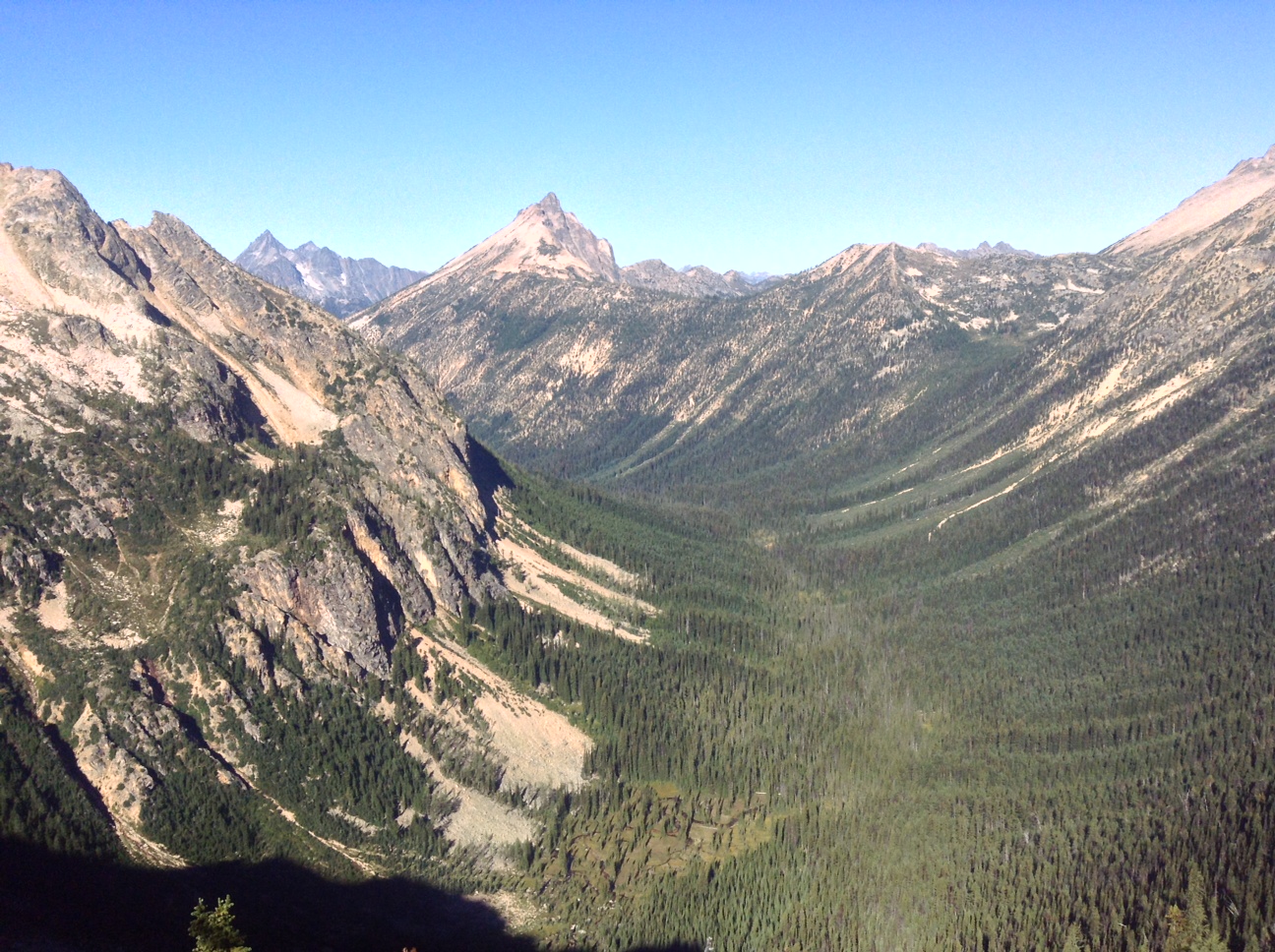 Pacman Hikes the 2013 Pacific Crest Trail: North Cascade Ridge, WA