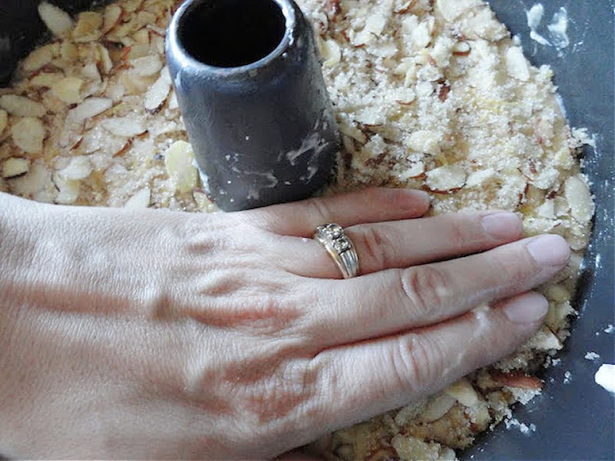 Blackberry Cream Cheese Coffee Cake Serena Bakes Simply From Scratch