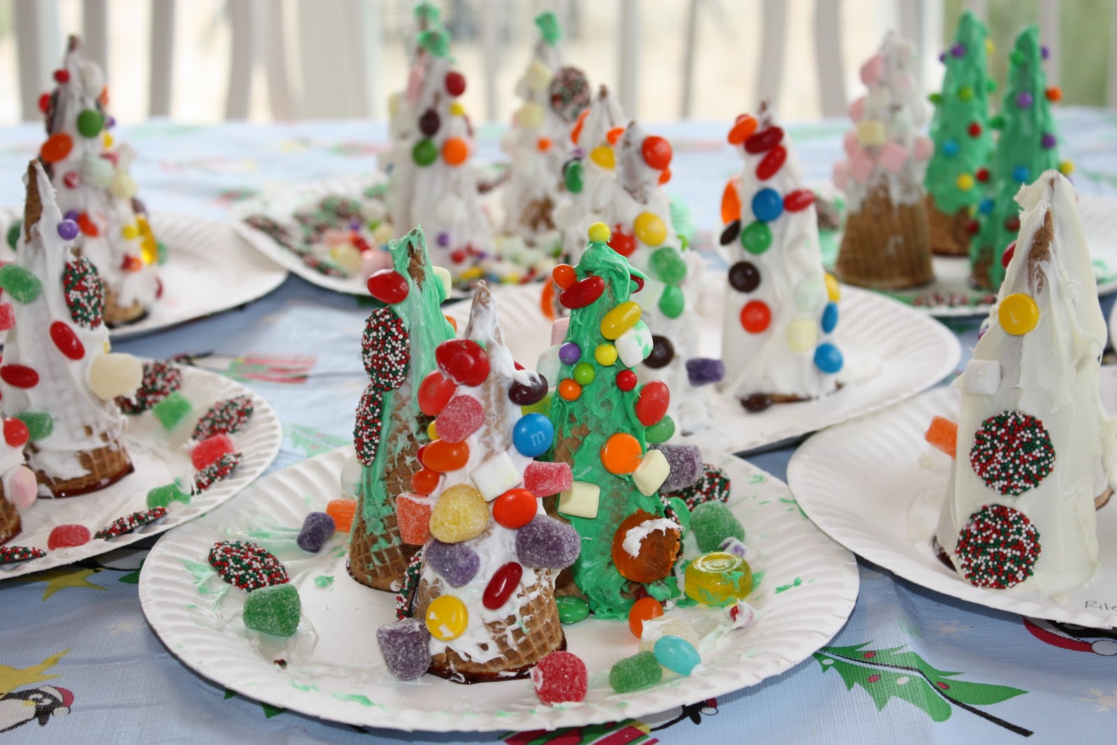 pass the peas, please sugar cone christmas trees