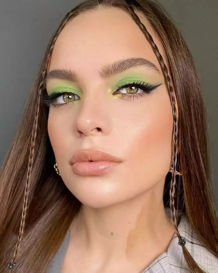 best makeup tips for beginners