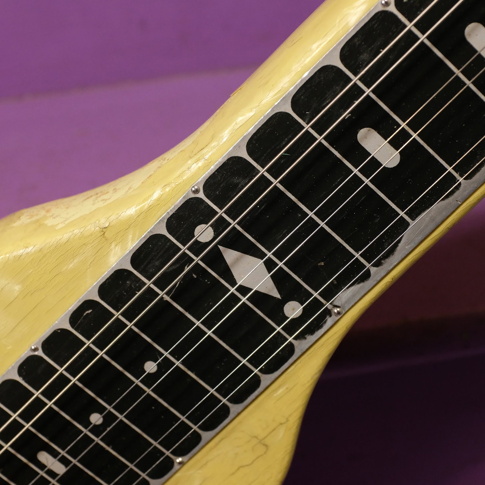how is the pickup mounted in fender champion lap steel how is the pickup mounted in fender champion lap steel