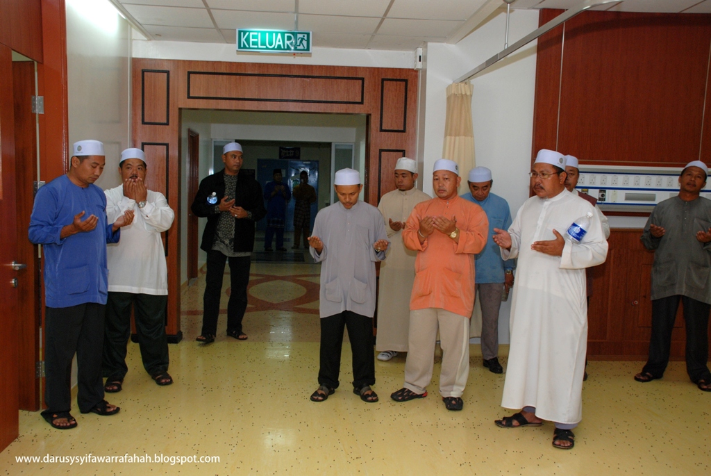 DARUSYSYIFA' WARRAFAHAH: MERAWAT WAD BARU SICU HOSPITAL RIPAS