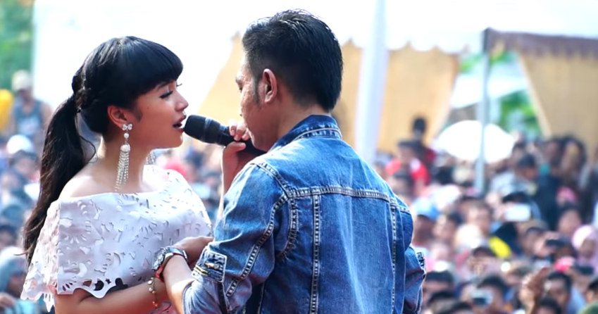 Tasya Gerimis Melanda Hati : ★ lagump3downloads.com on lagump3downloads