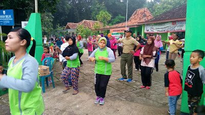 DANRAMIL 14/MONDOKAN SENAM SEHAT BERSAMA WARGA KOMUNITAS SOSIAL