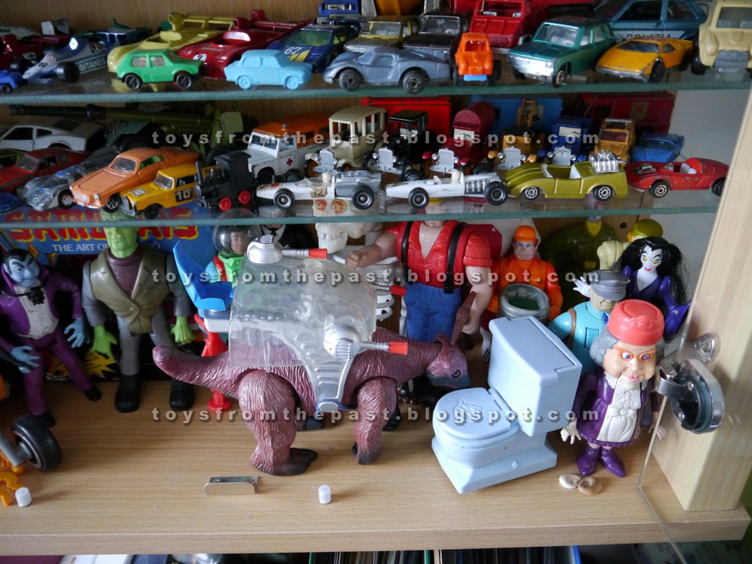 Toys from the Past 846 TOYS FROM THE PAST MUSEUM (IX)