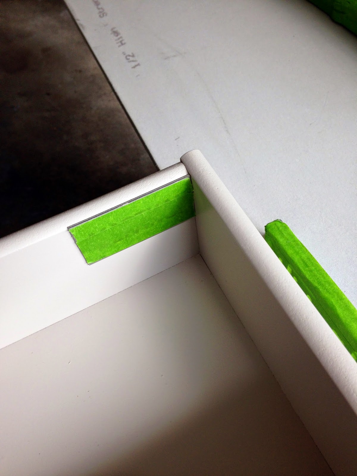 SHINY THINGS How to use a Paint Sprayer on Furniture