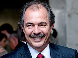 ministro da educação Aloizio mercadante o futuro governador de São Paulo
