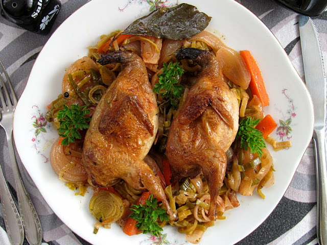 Перепелки в эскабече (Codornices en escabeche)