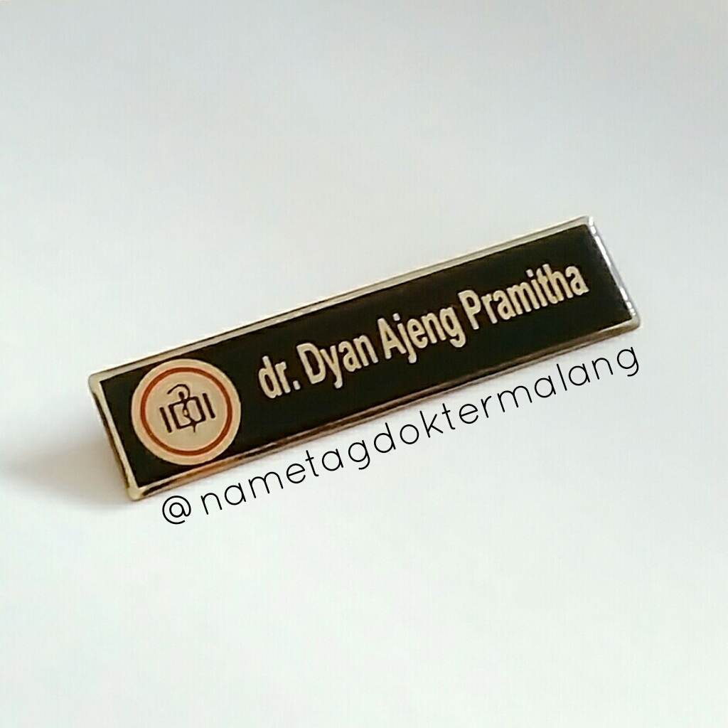nametag kotak