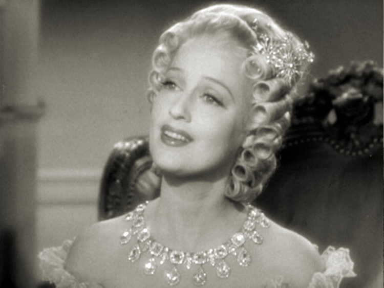 Gods and Foolish Grandeur: The story of a necklace the quot diamonds quot of