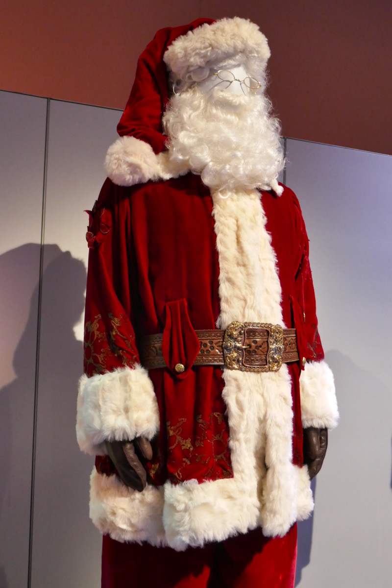 Hollywood Movie Costumes and Props Tim Allen and Martin Hollywood Movie Costumes and Props Tim Allen and Martin