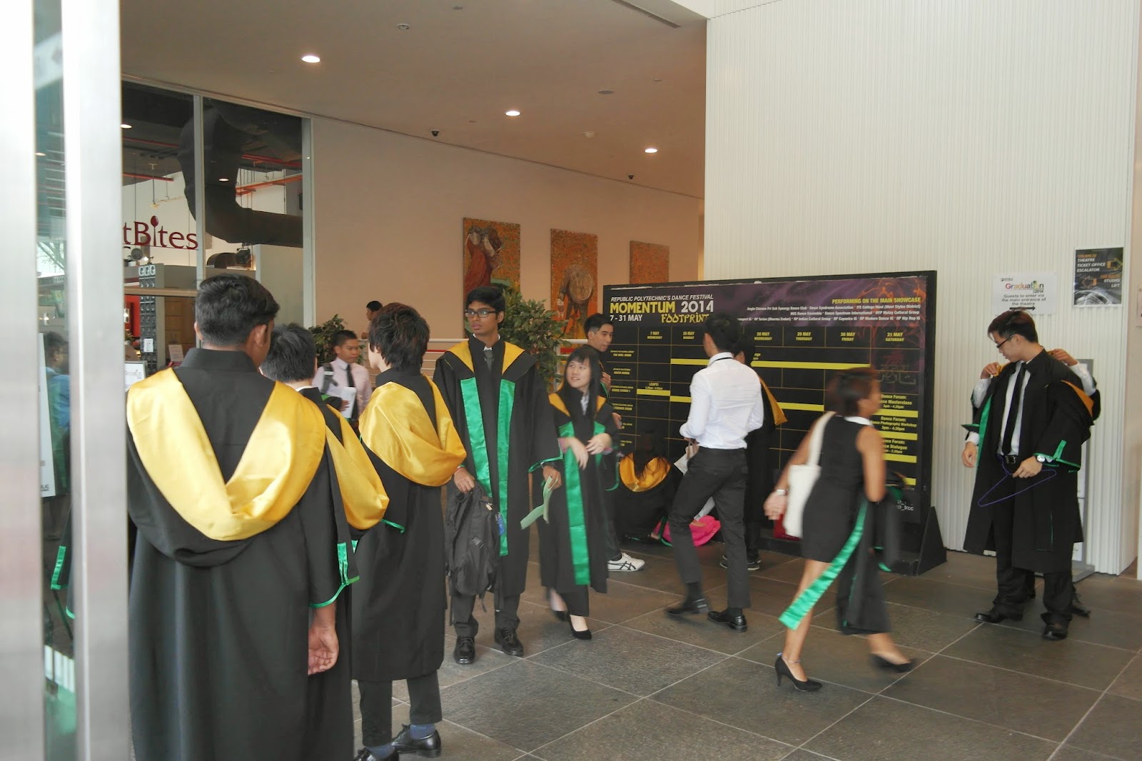 Graduation Ceremony in Republic Polytechnic - Tiffanythedeepfriedtofu