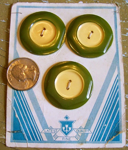 Saturdays Vintage Finds Vintage Buttons On Ebay