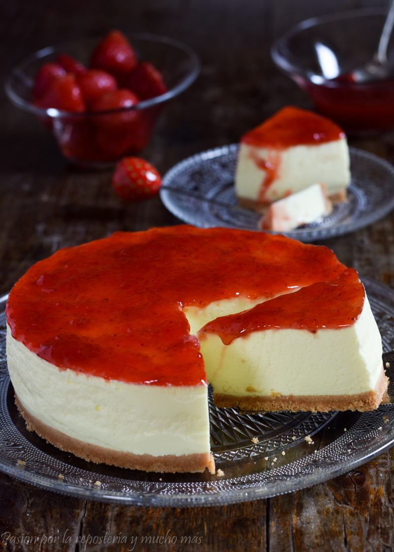 Tarta de queso Philadelphia con mermelada de fresa - Pasión por la  repostería y mucho más