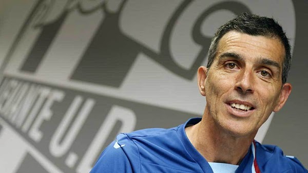 El Málaga ultima un acuerdo con Muñiz por dos años