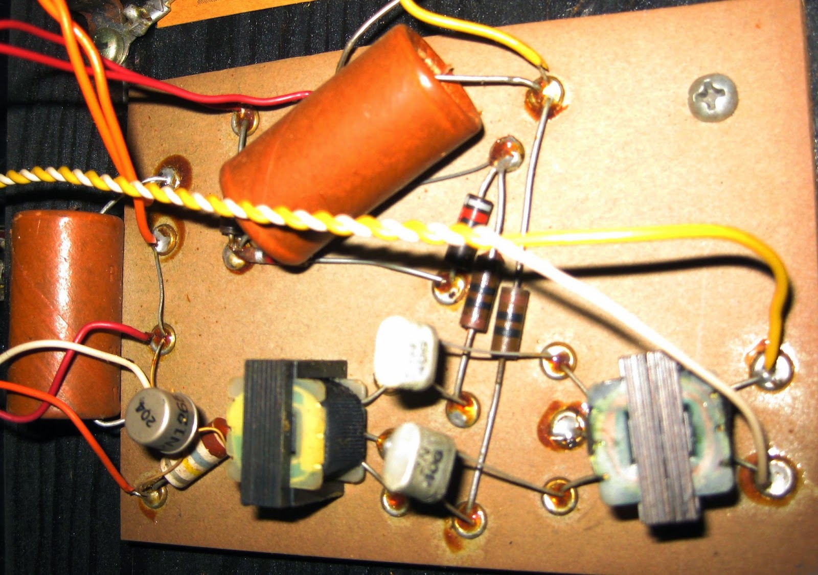 DIY guitar amp hacks: June 2014