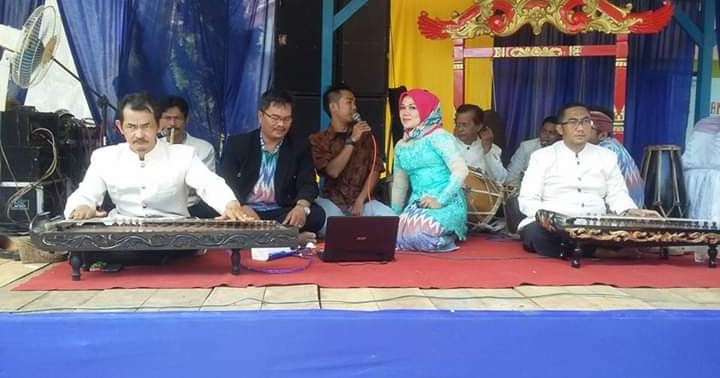 Kacapi suling upacara pengantin sunda