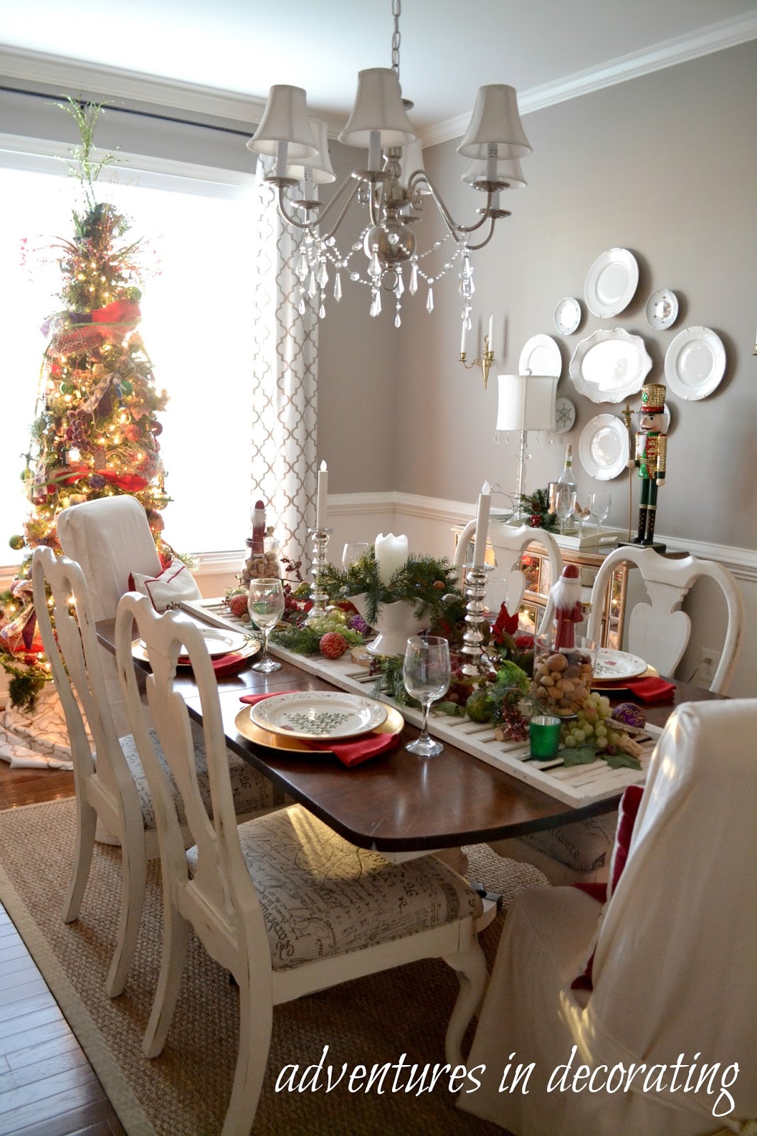 Adventures in Decorating: Our 2015 Christmas Dining Room ...