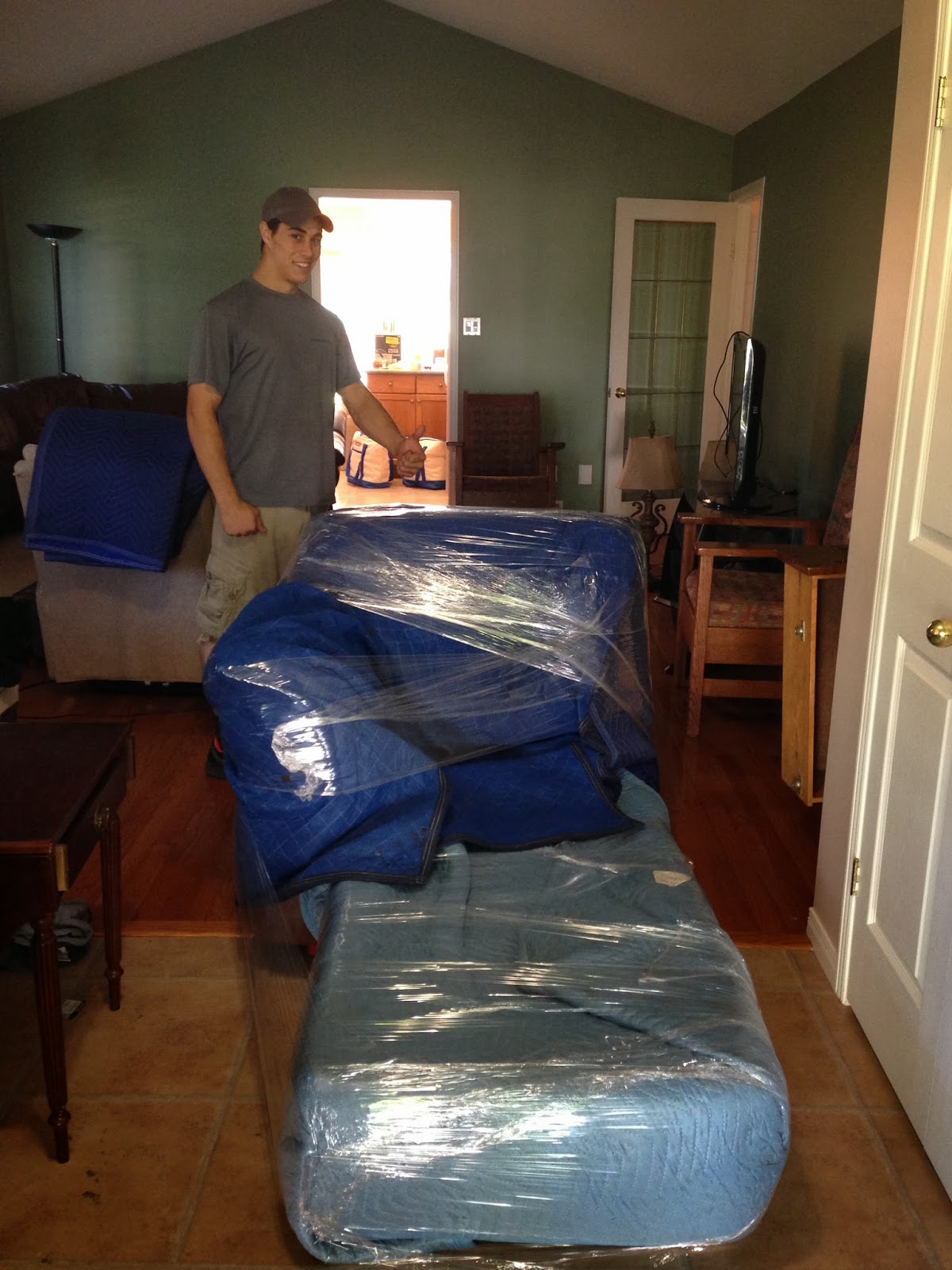 universitybrand Movers ® Moving London Ontario? Need a Mover?